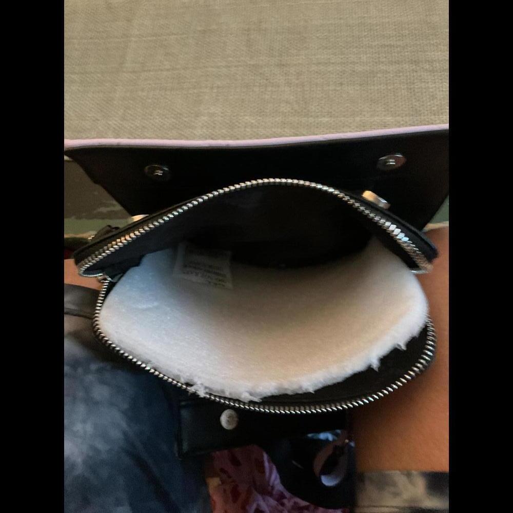 Steve Madden Gentle Lavender Quilted Crossbody Purse - Picture 11 of 12